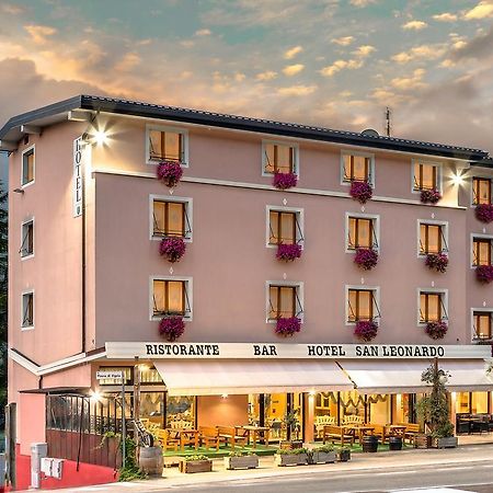 Vigolo Baselga Hotel San Leonardo מראה חיצוני תמונה