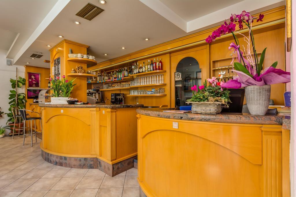 Vigolo Baselga Hotel San Leonardo מראה חיצוני תמונה