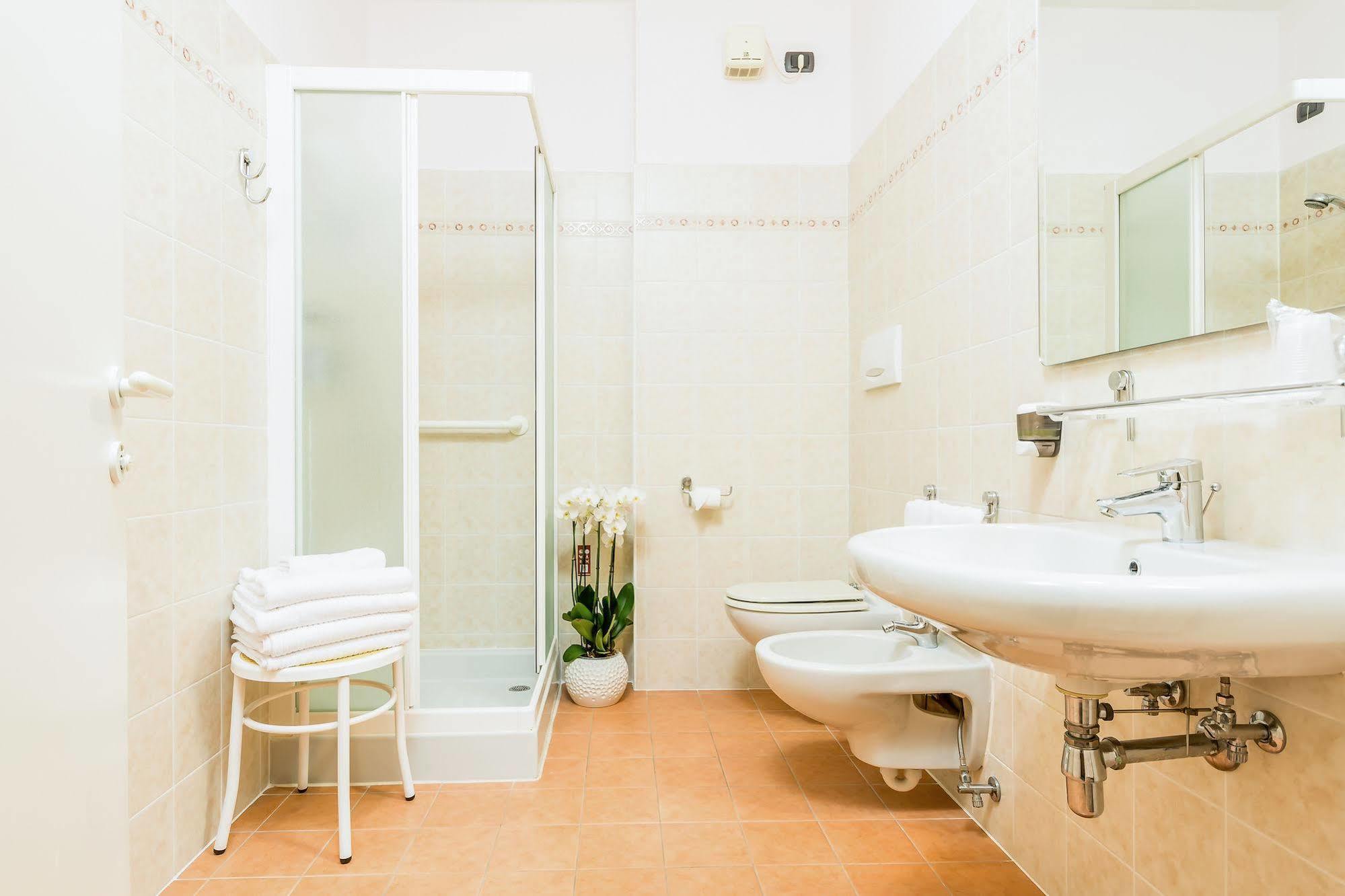 Vigolo Baselga Hotel San Leonardo מראה חיצוני תמונה