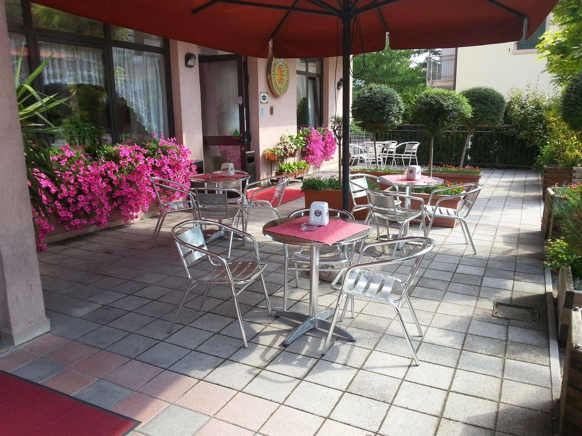 Vigolo Baselga Hotel San Leonardo מראה חיצוני תמונה